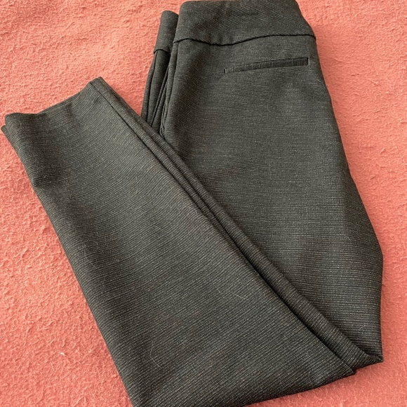 Dalia Pull Up Stretch Pants - Women's Large - Picture 2 of 11